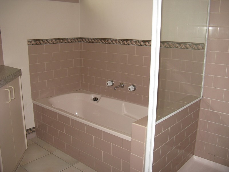 3/25 Vicarage Road, Leopold VIC 3224