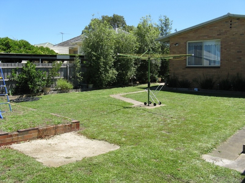 20 Simons Road, Leopold VIC 3224