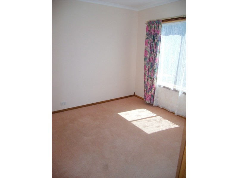 2/60 Burlington Crescent, Leopold VIC 3224