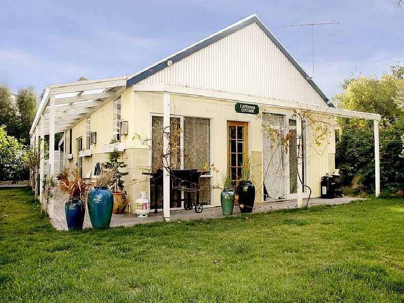 102 Carr Street, Barwon Heads VIC 3227