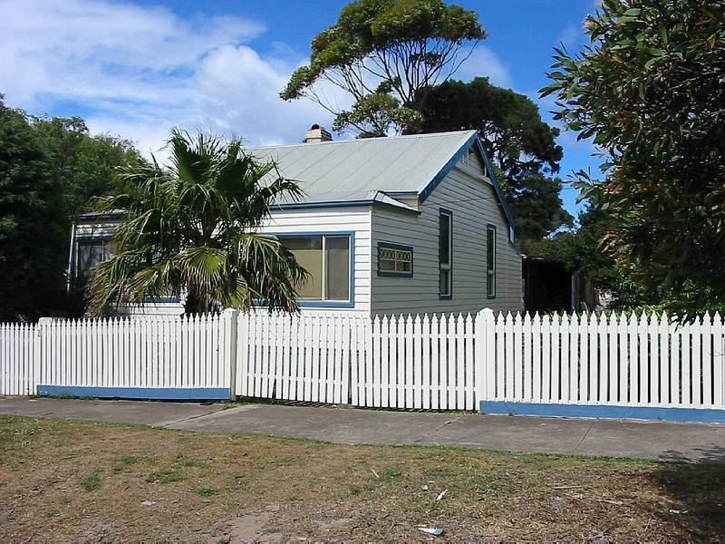 9 Ozone Road, Barwon Heads VIC 3227