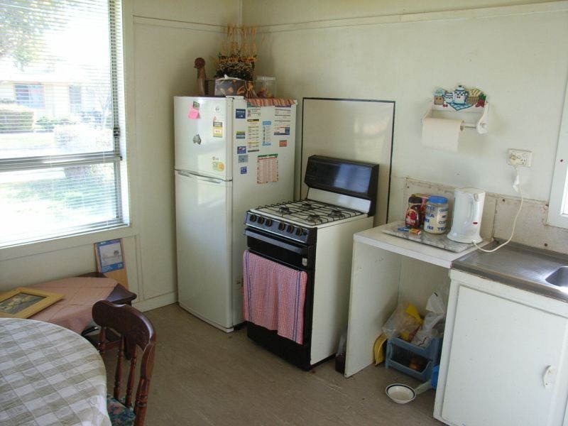 8 Gardenia Grove, Norlane VIC 3214