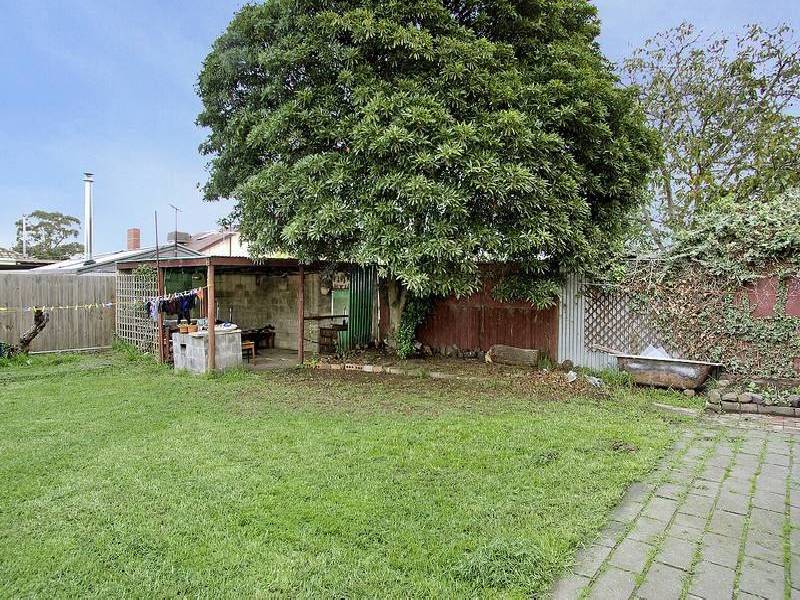 5 Illinois Avenue, Corio VIC 3214