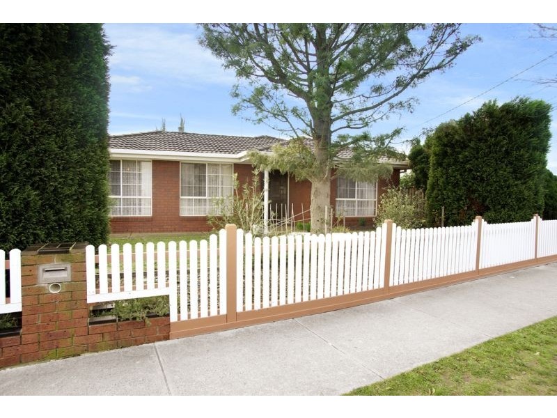 4 Cranbourne  Drive, Corio VIC 3214