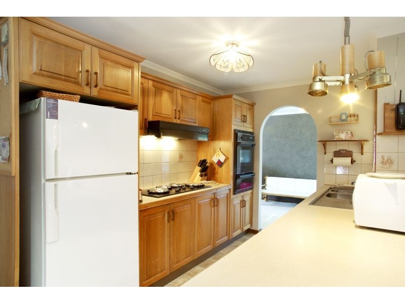 4 Cranbourne  Drive, Corio VIC 3214