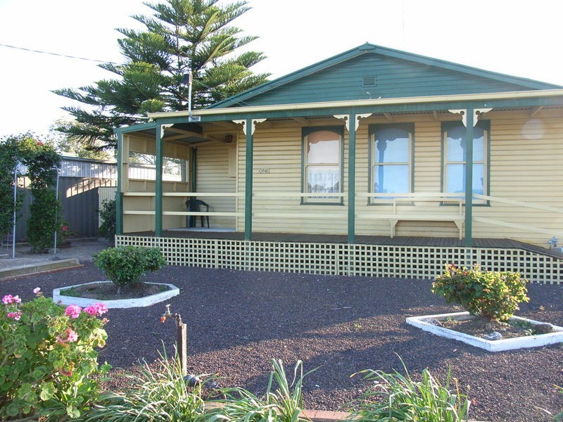 1 Flamingo Court, Norlane VIC 3214