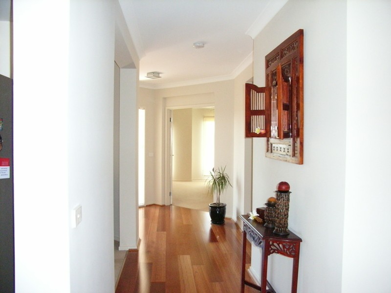 6 Hipwell Court, Lovely Banks VIC 3221