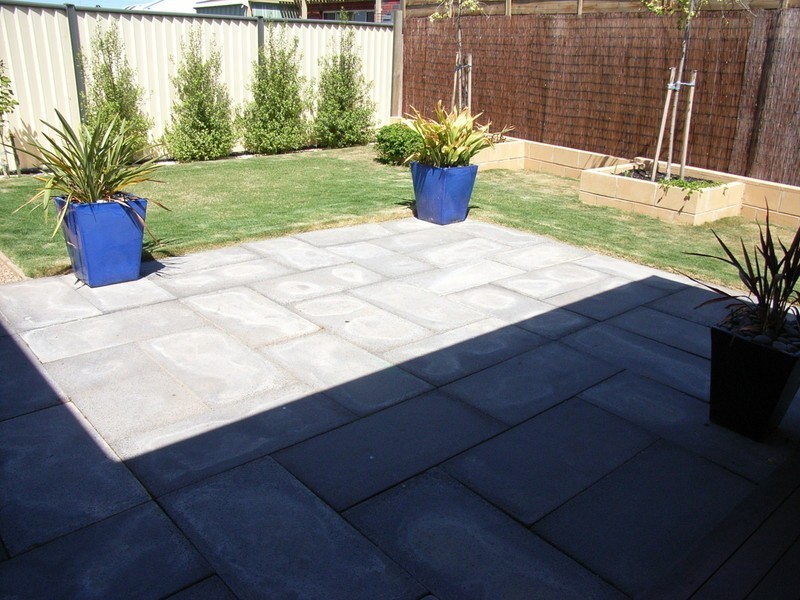 6 Hipwell Court, Lovely Banks VIC 3221