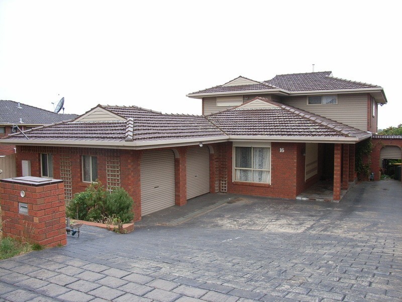 16 Cardiff Street, Bell Post Hill VIC 3215