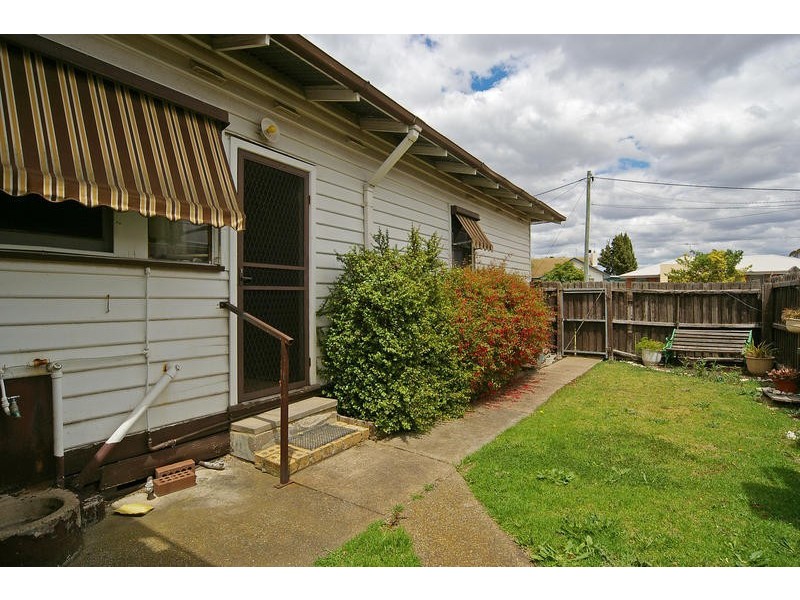 3 Falcon Street, Norlane VIC 3214