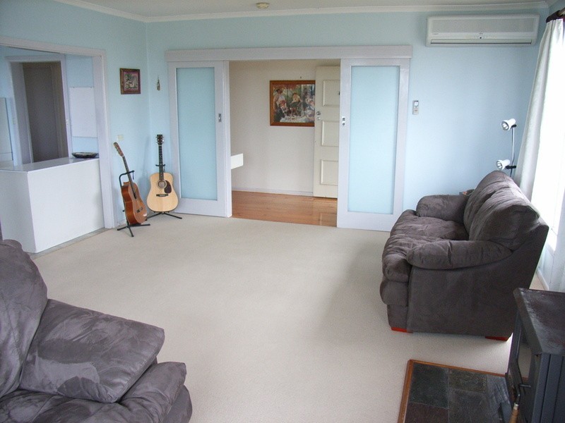 13 Forfar Road, Hamlyn Heights VIC 3215