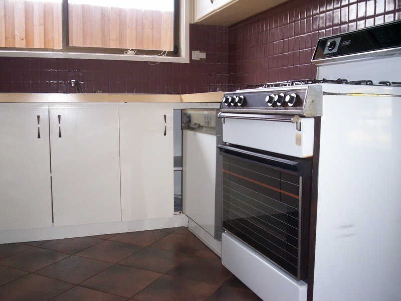 16 Rockley Close, Corio VIC 3214