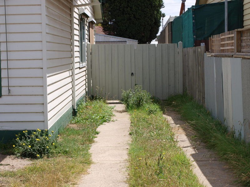 10 Finch Street, Norlane VIC 3214