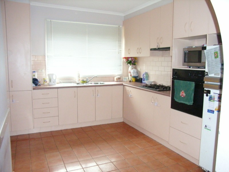 10 Finch Street, Norlane VIC 3214