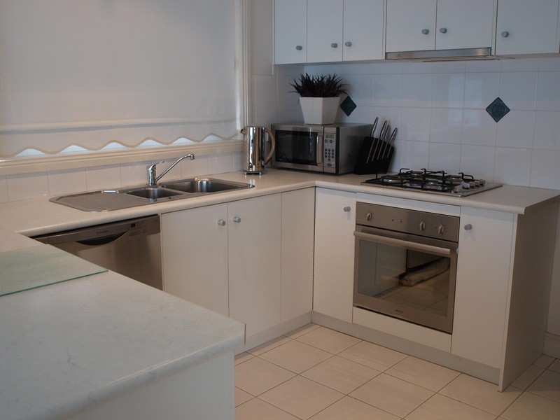 24 Hinton Close, Norlane VIC 3214