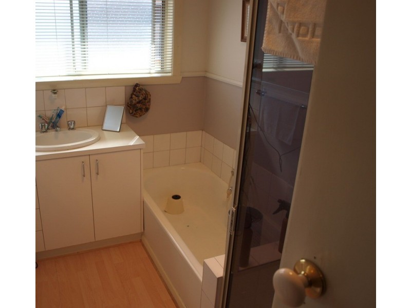 86 Darriwell Street, Bell Post Hill VIC 3215