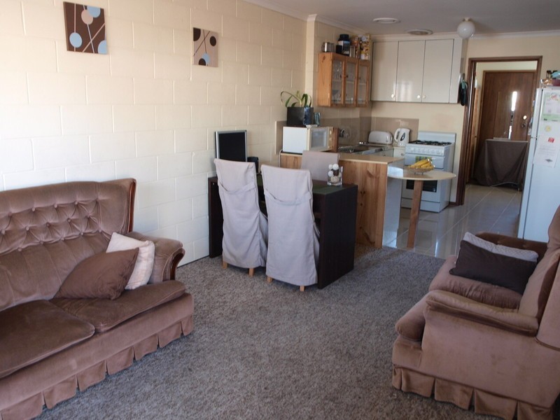 2/1 Clive Court, Corio VIC 3214