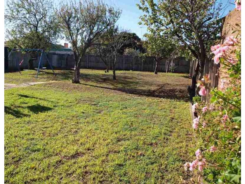 10 Olympic Avenue, Norlane VIC 3214