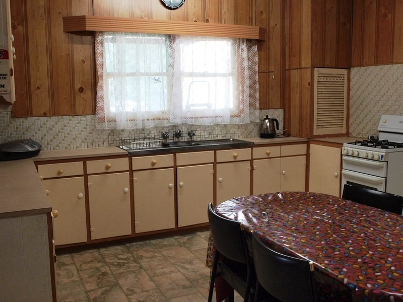 11 Wendover Avenue, Norlane VIC 3214