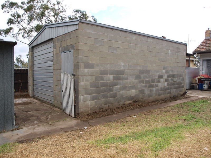 11 Wendover Avenue, Norlane VIC 3214