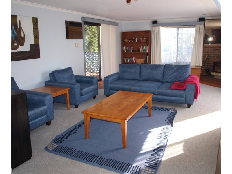 14 Detroit Crescent, Corio VIC 3214