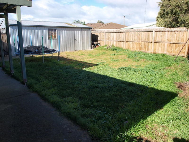 11 Cranbourne Drive, Corio VIC 3214