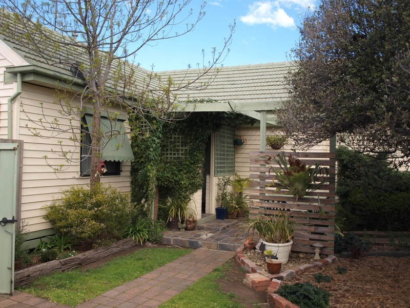 12 Princess Road, Corio VIC 3214