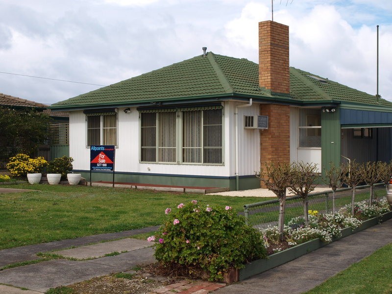 13 Vermont Avenue, Corio VIC 3214