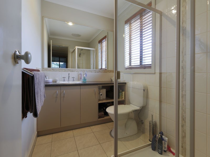 47 Haugh Street, Lovely Banks VIC 3221