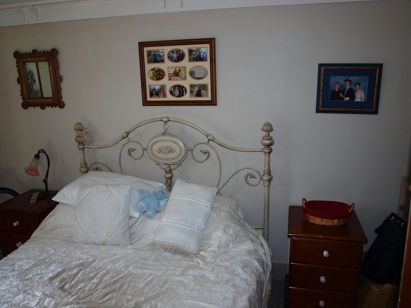 25 Shannon Avenue, Hamlyn Heights VIC 3215