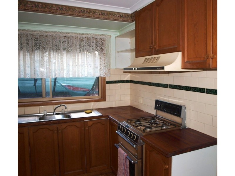 1/4 The Fairway, North Geelong VIC 3215