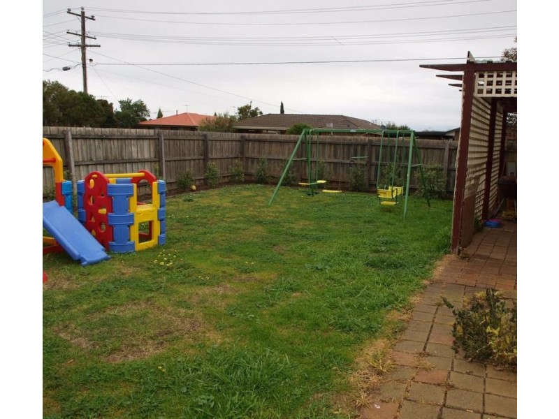 1 Vickers Court, Corio VIC 3214