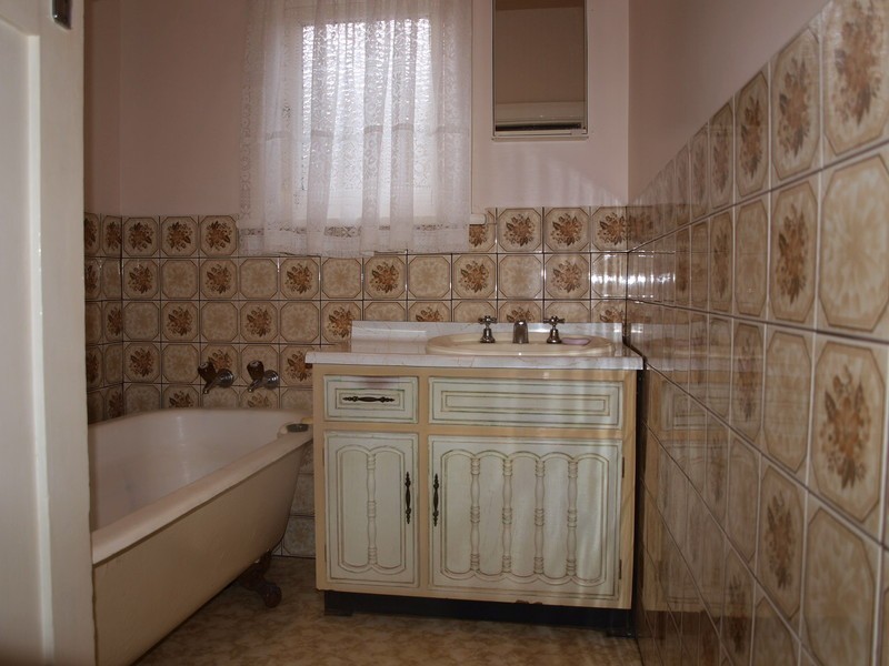 23 Shannon Avenue, Hamlyn Heights VIC 3215