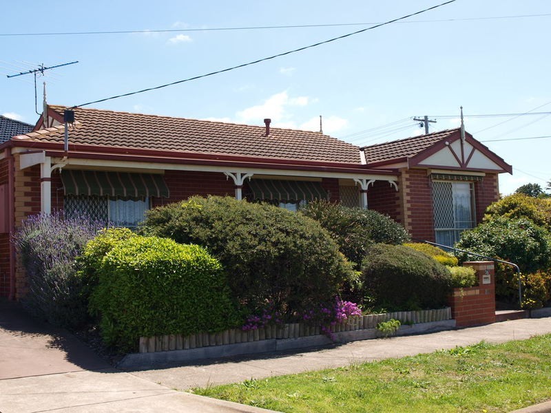 2/36 Eagleview Crescent, Bell Post Hill VIC 3215