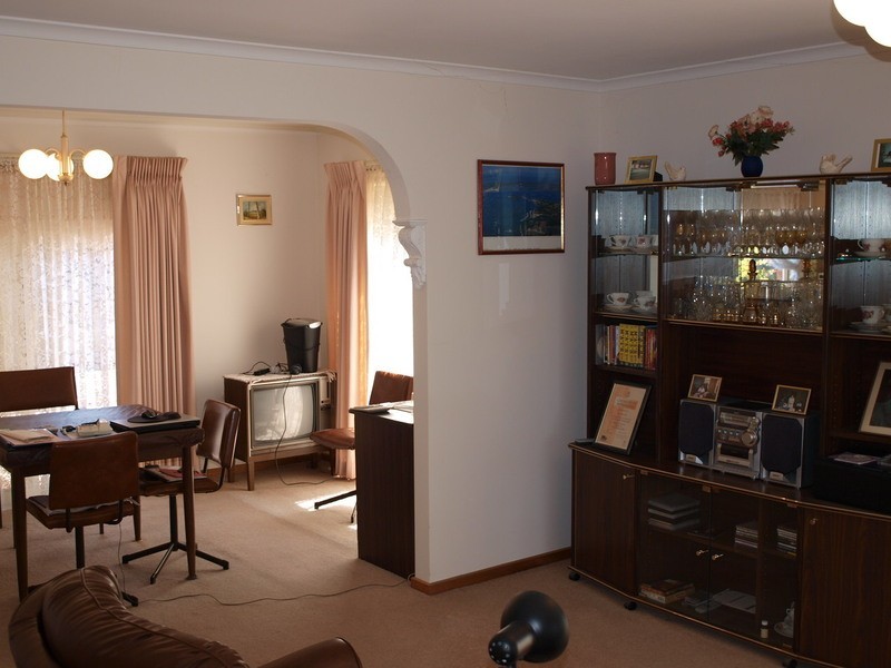 2/36 Eagleview Crescent, Bell Post Hill VIC 3215