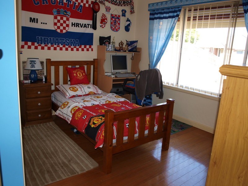 6 Elsie Street, Bell Park VIC 3215