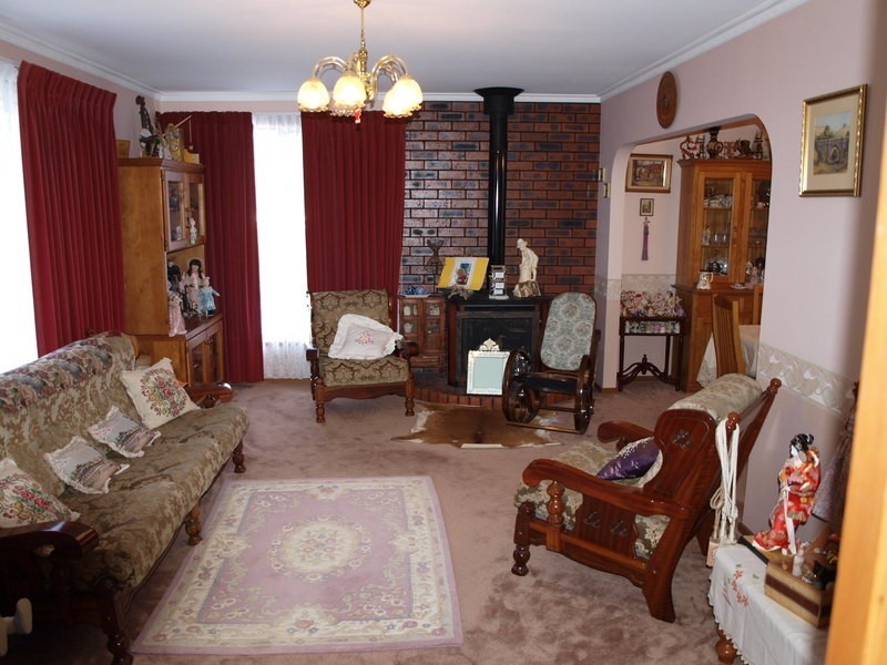 90 Braund Avenue, Bell Post Hill VIC 3215