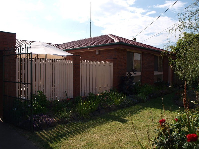 21 Peacock Avenue, Norlane VIC 3214