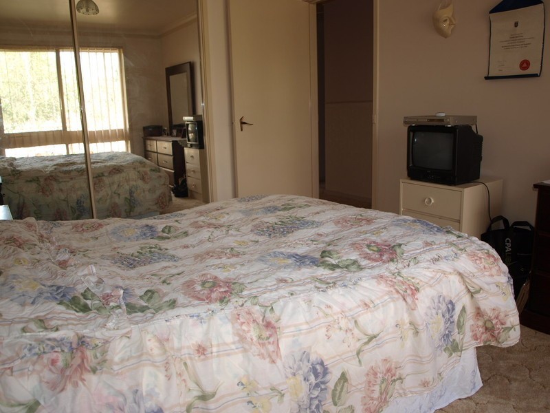 21 Peacock Avenue, Norlane VIC 3214