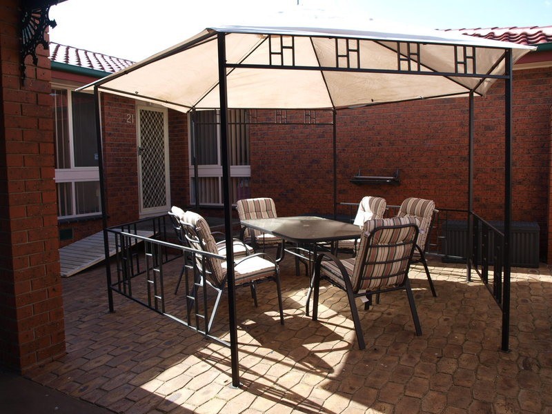 21 Peacock Avenue, Norlane VIC 3214