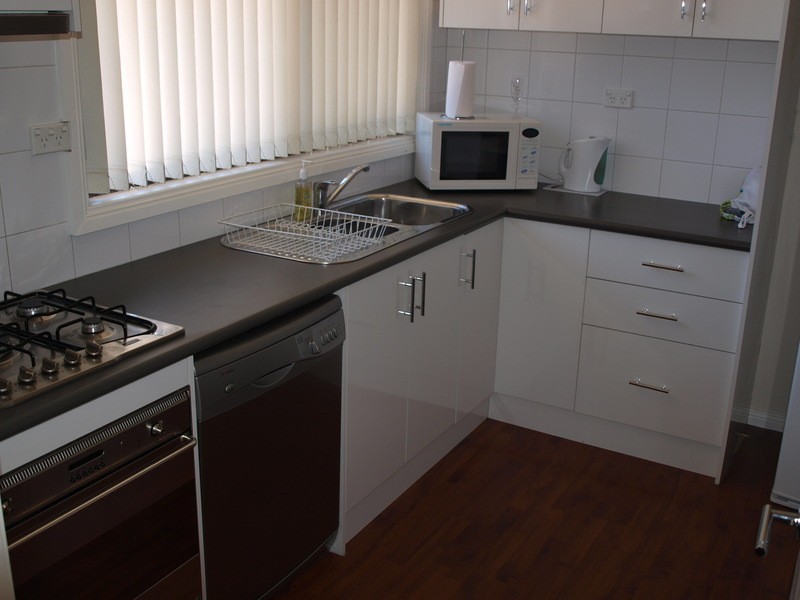 1 Karrin Court, Norlane VIC 3214