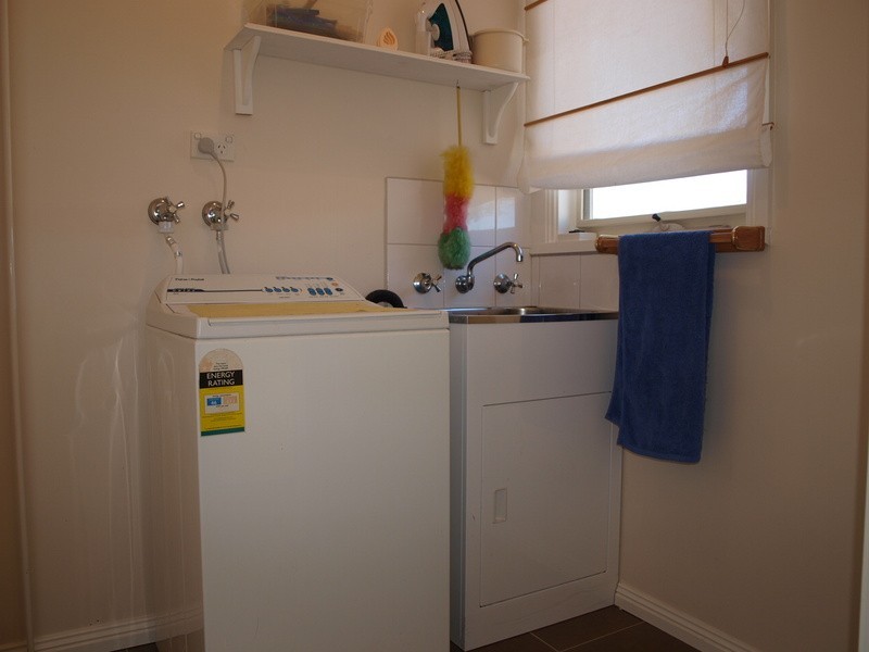 1 Karrin Court, Norlane VIC 3214