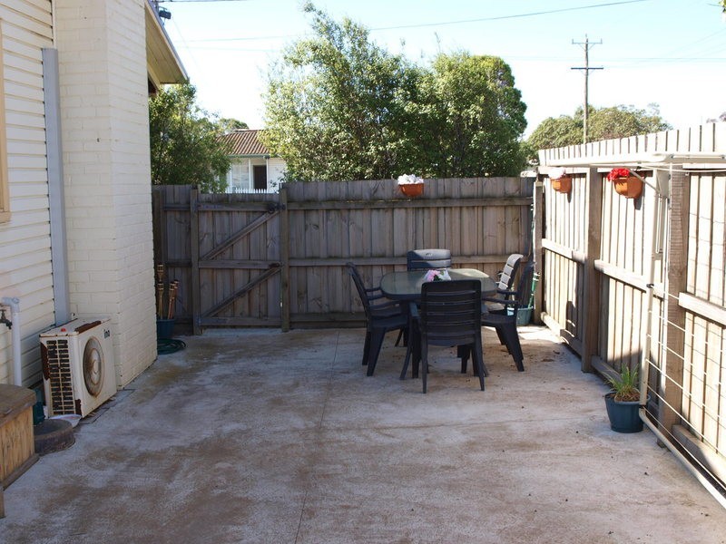 1 Karrin Court, Norlane VIC 3214