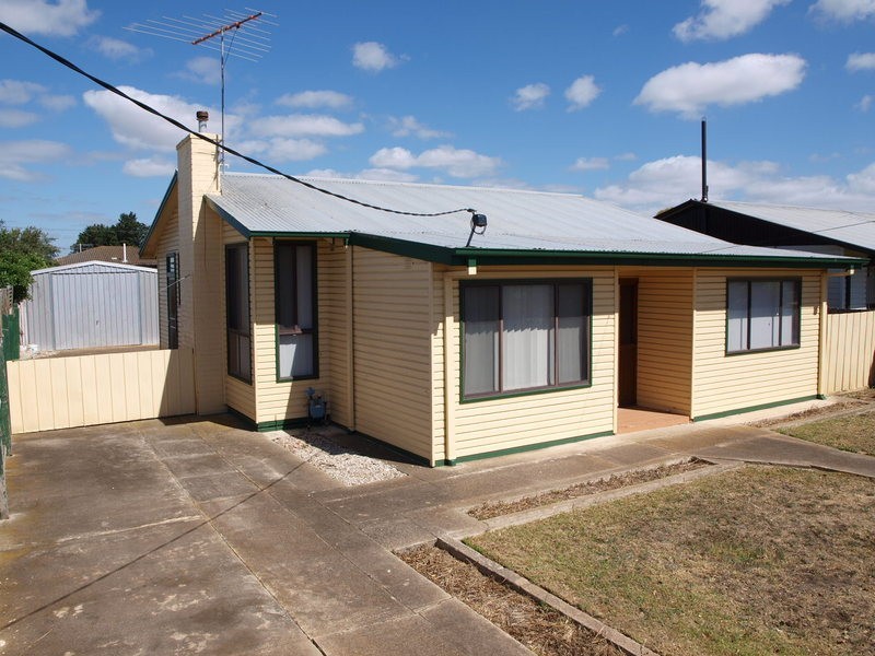 70 Swallow Crescent, Norlane VIC 3214