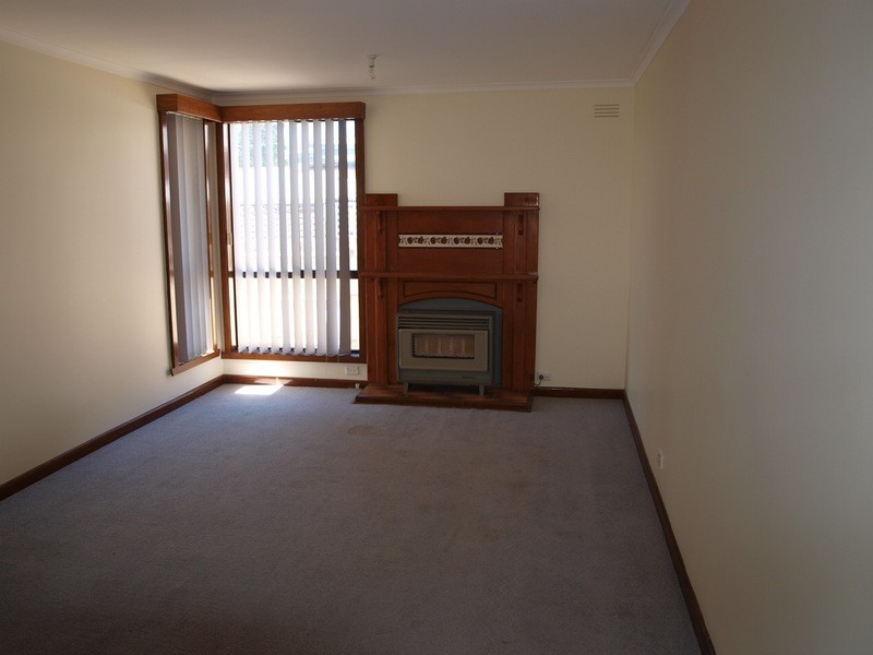 70 Swallow Crescent, Norlane VIC 3214