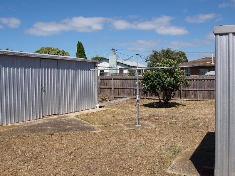 70 Swallow Crescent, Norlane VIC 3214