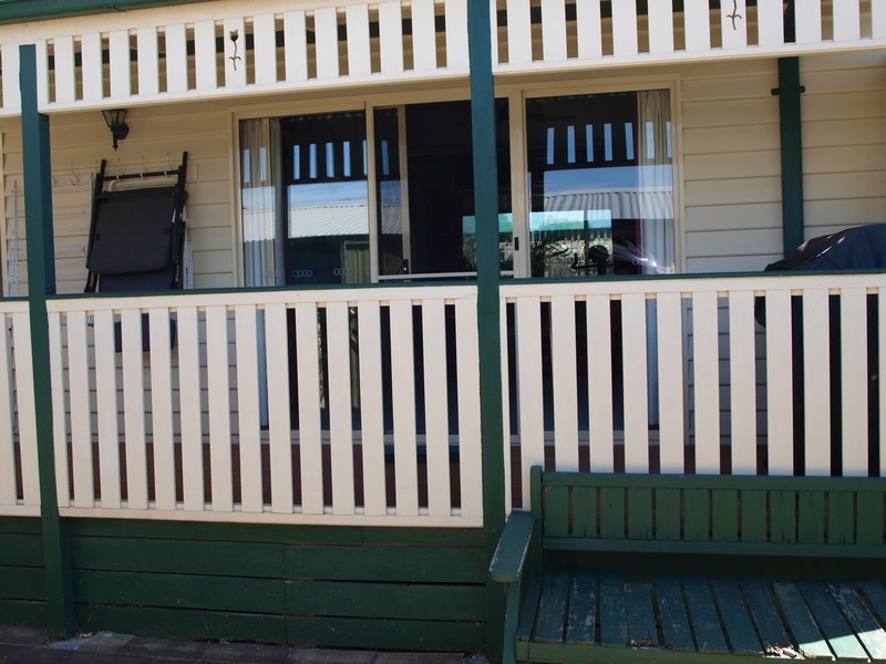 13 Highview Parade, Hamlyn Heights VIC 3215