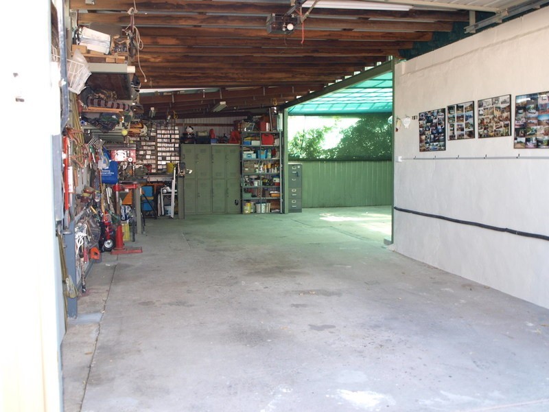 12 June Avenue, Hamlyn Heights VIC 3215