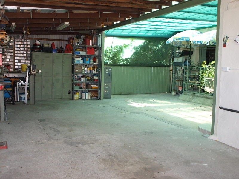 12 June Avenue, Hamlyn Heights VIC 3215