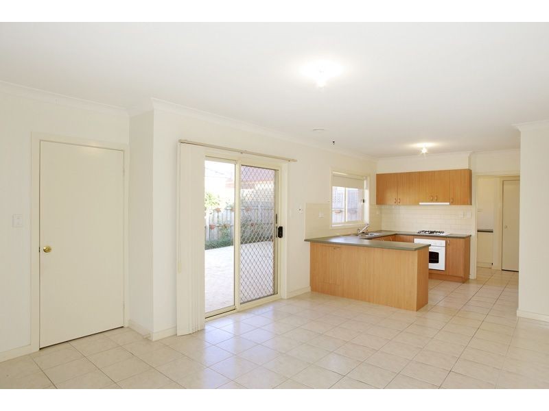 7 Collins  Street, St Albans Park VIC 3219